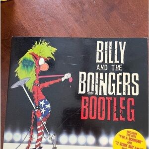 Billy and the Boingers Bootleg.  A Bloom County Book by Berke Breathed.